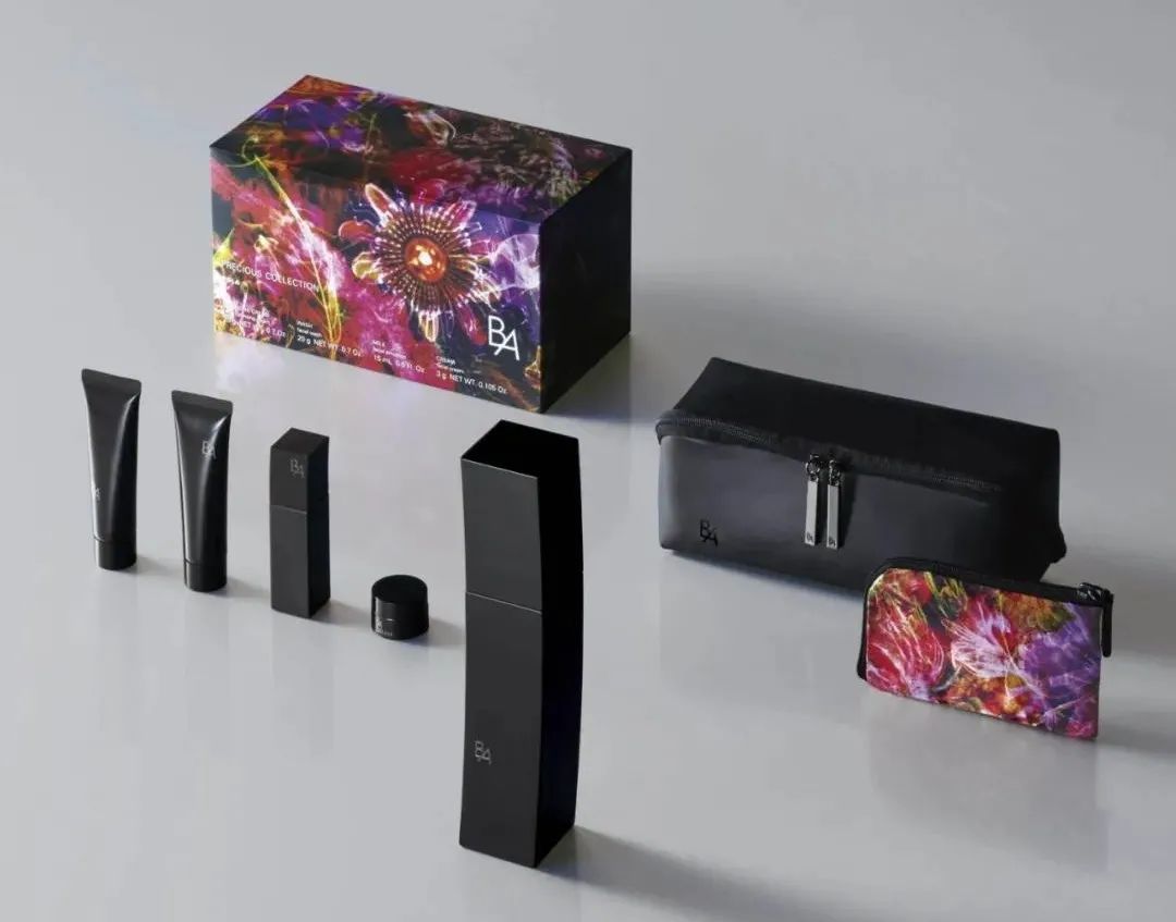 日本圣诞礼盒彩妆,圣诞美妆来袭不容错过的限定