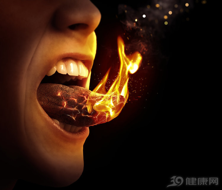 尿液很黄怎么回事中医辨证,尿黄的原因是肾火还是肝火