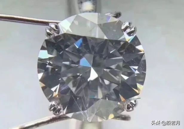 富婆花80万买钻被骗,中国富婆买钻石