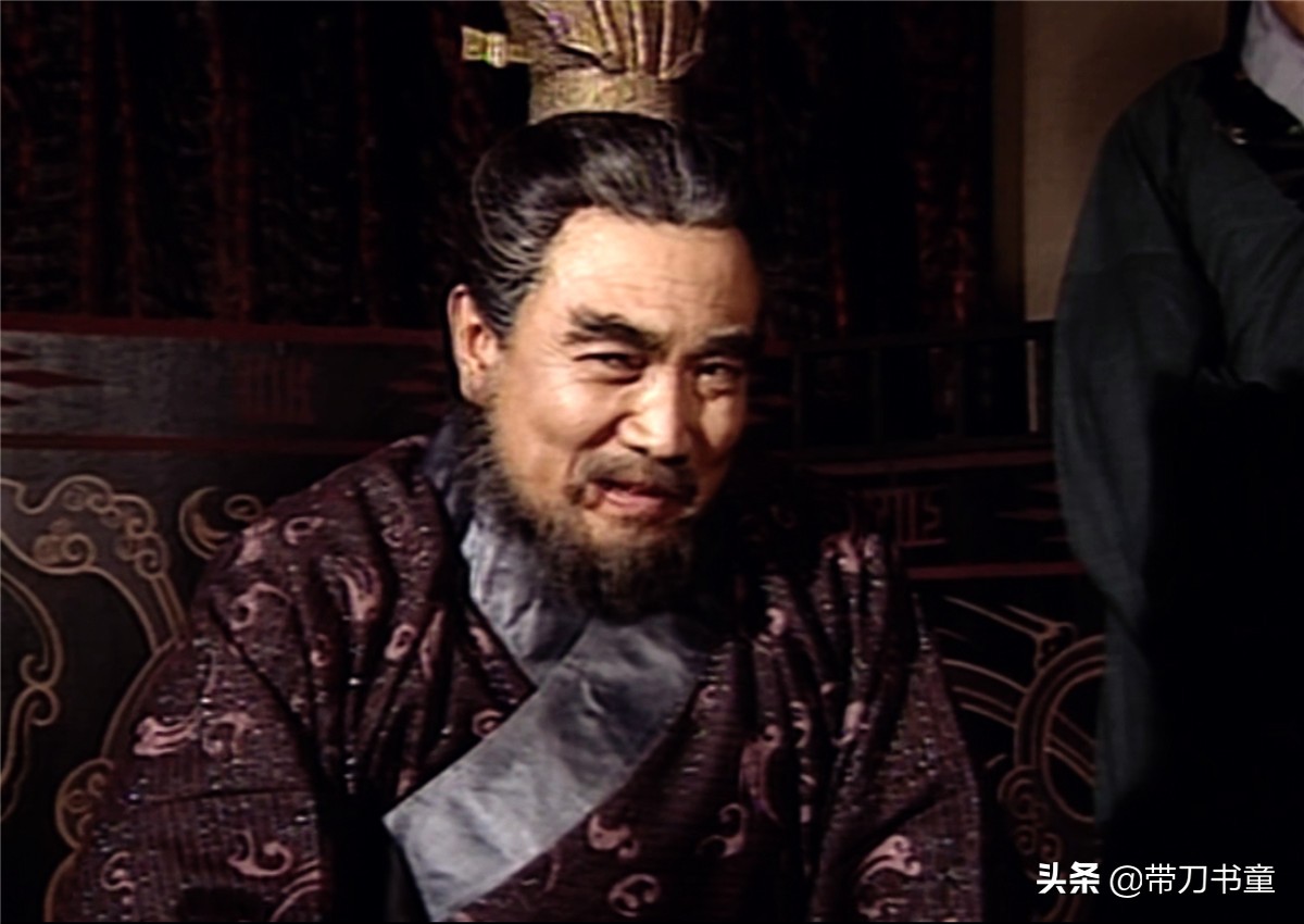 曹操评价奸雄,曹操的深邃眼神