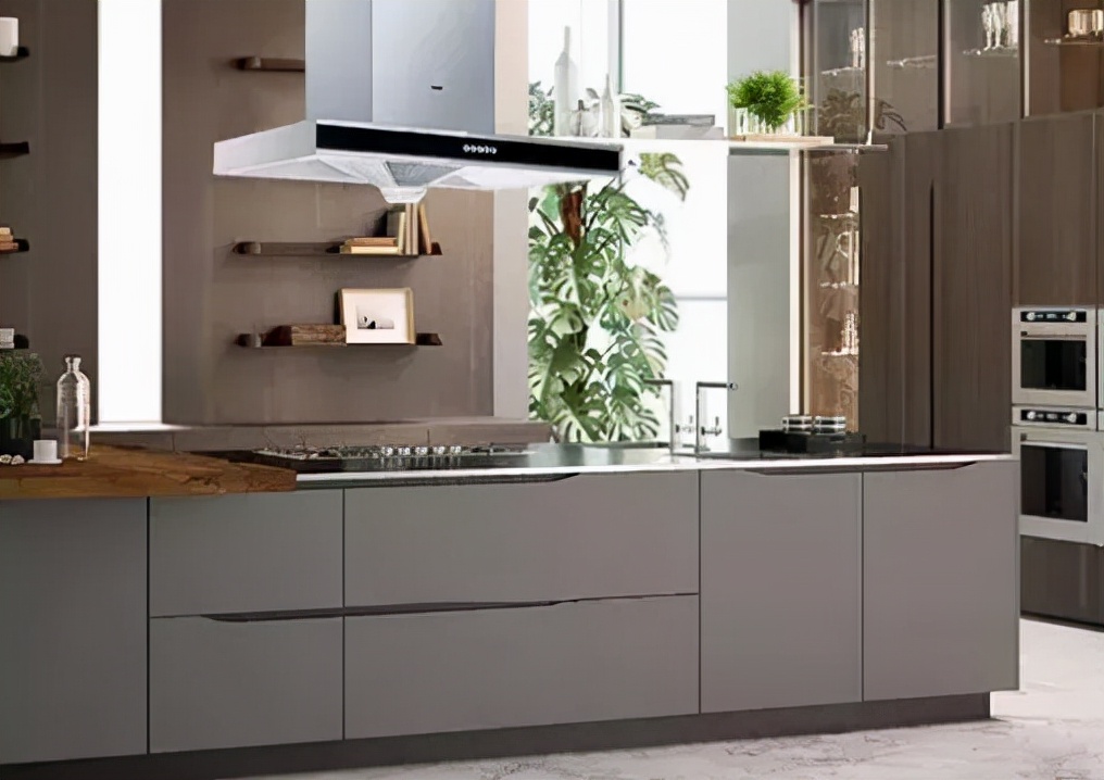 方太油烟机顶吸的好还是侧吸的好,油烟机顶吸和侧吸哪个更适合家用