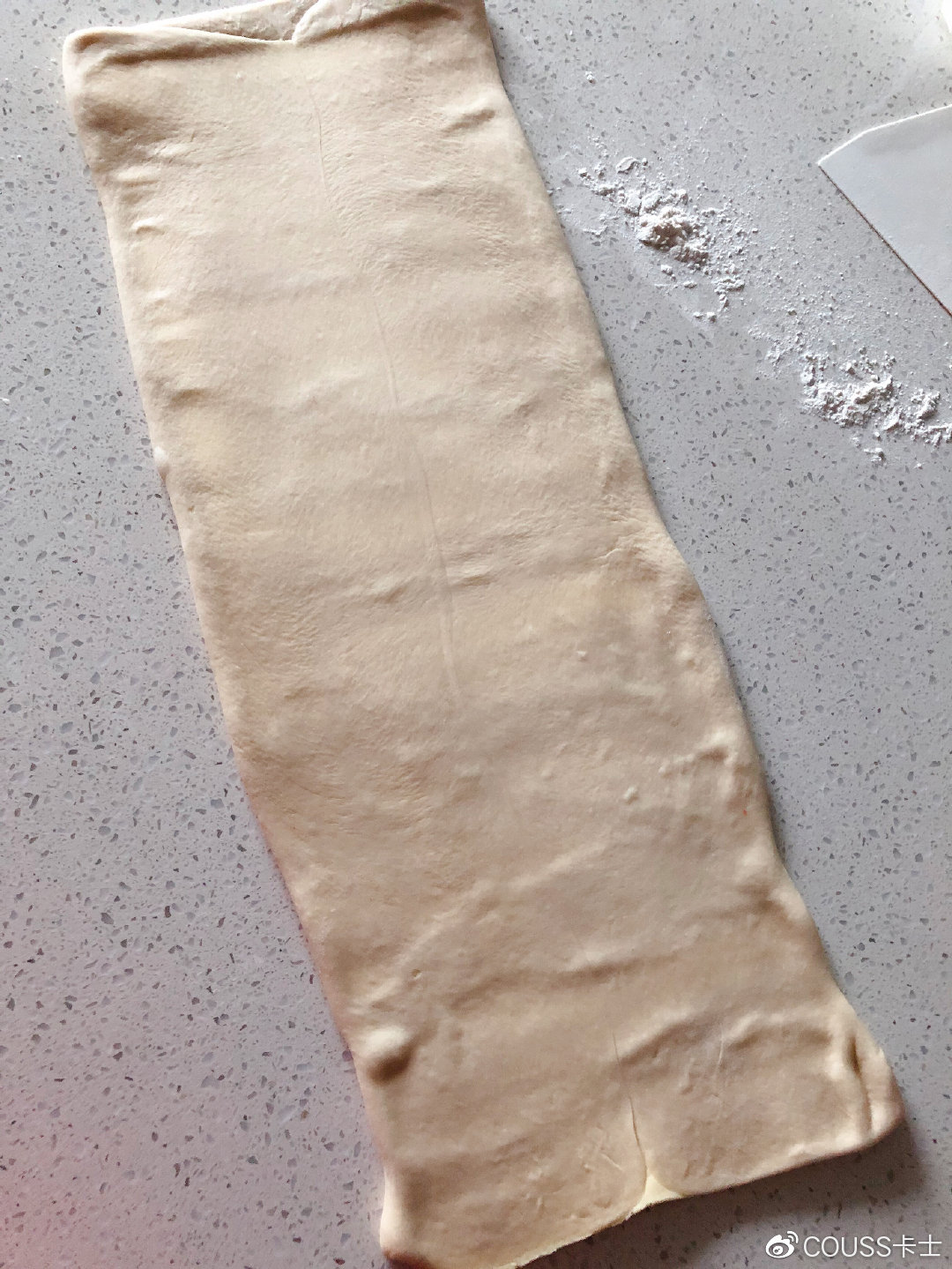 卡仕达酱酥粒面包,卡仕达酱蛋奶味面包