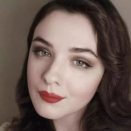 秋冬温柔显白美甲腮红,橘朵腮红哪个适合秋冬