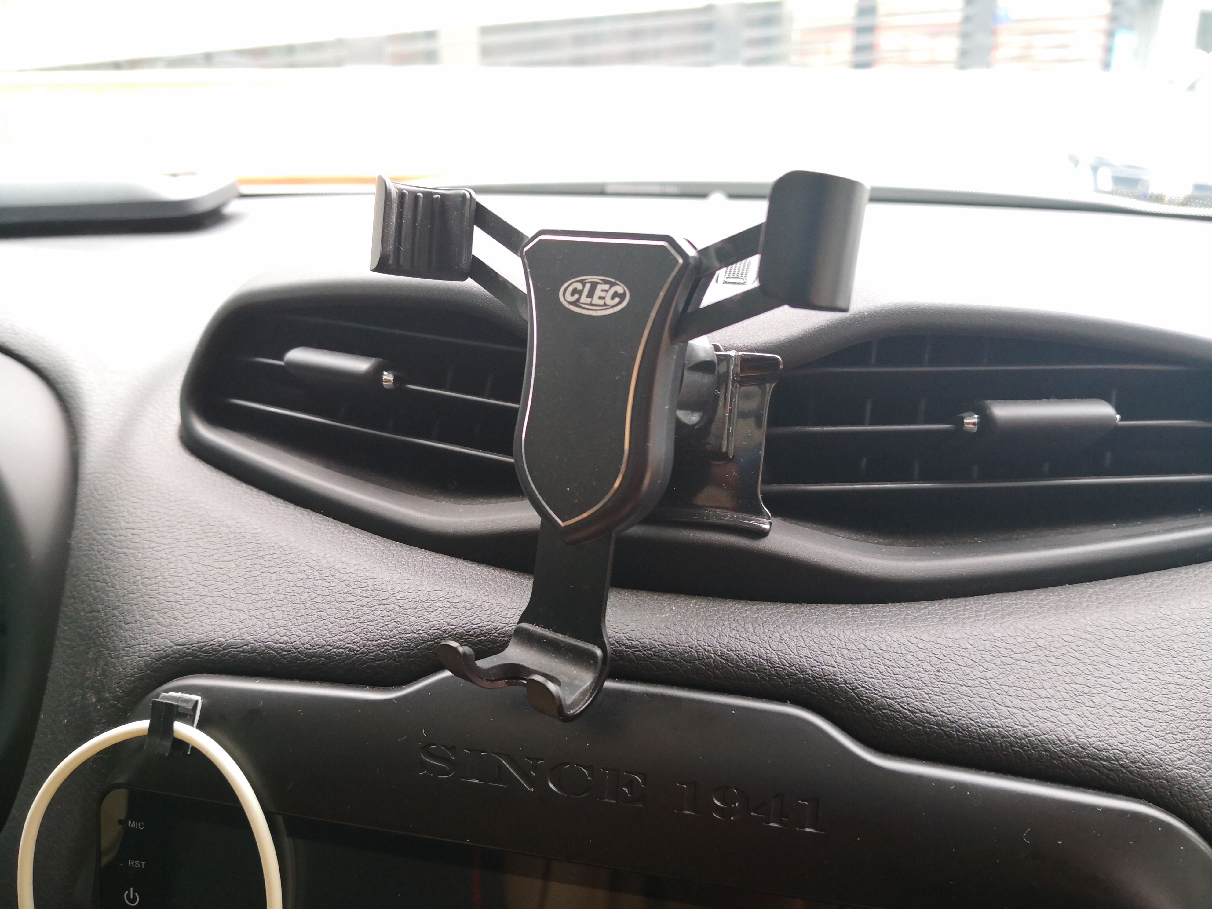 关于自由侠改装以及用车的感受，自由侠这款车到底怎么样