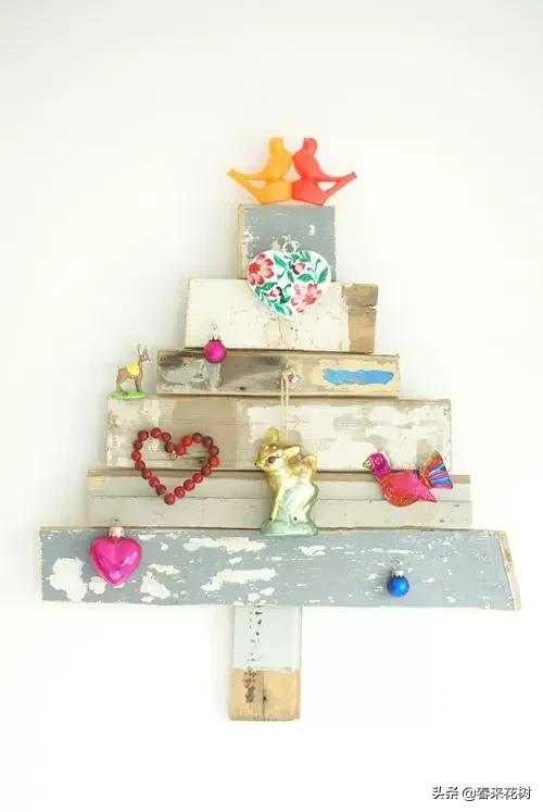 圣诞树是圣诞节的必备装饰,圣诞节最简单装饰