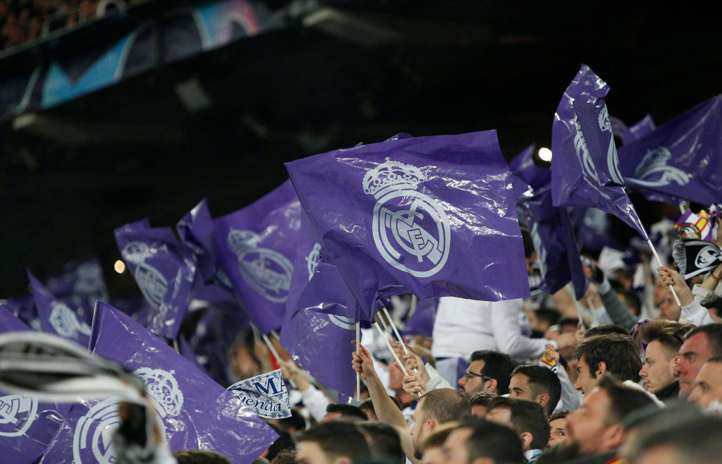 06年皇马阵容图片,皇马队徽壁纸超清图片