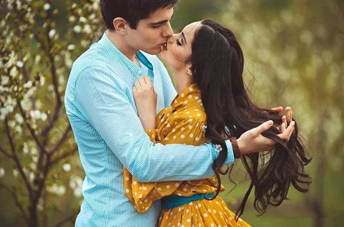 女朋友很作老是提分手怎么办,女朋友太作了把男朋友作没了