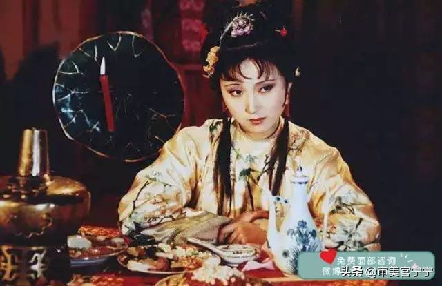 鼻子宽大眼距过近,鼻子宽度大于眼间距原因