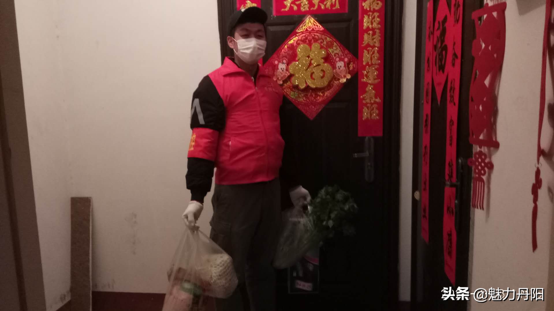 【抗击疫情丹阳在行动连续报道八十一】丹阳路社区：暖心服务送门前，人员隔离心相连