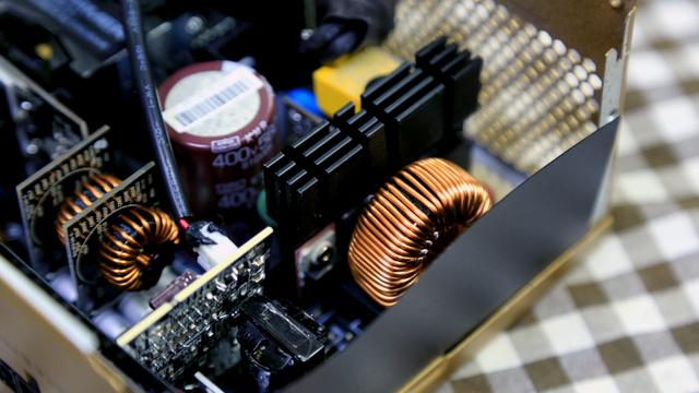 骨伽650电源评测,骨伽llc650电源