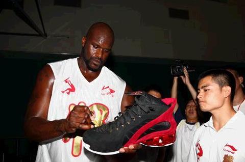 李宁签约的球星,这阵容在巅峰时期,现在的湖人队都未必能打得过