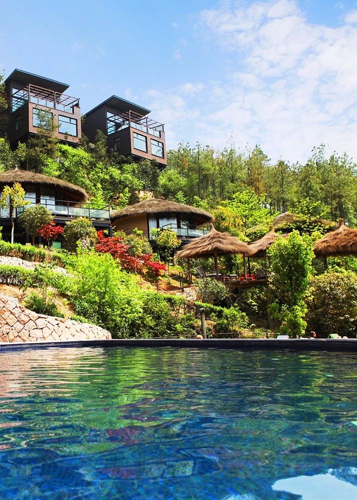 裸心谷裸心堡价格,裸心堡和裸心谷哪个风景好