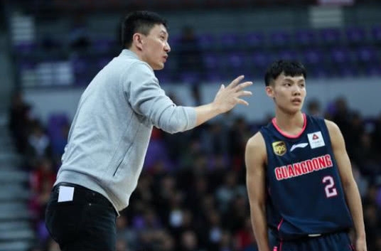 西热力江超远三分挑战赛,西热力江7记三分助新疆