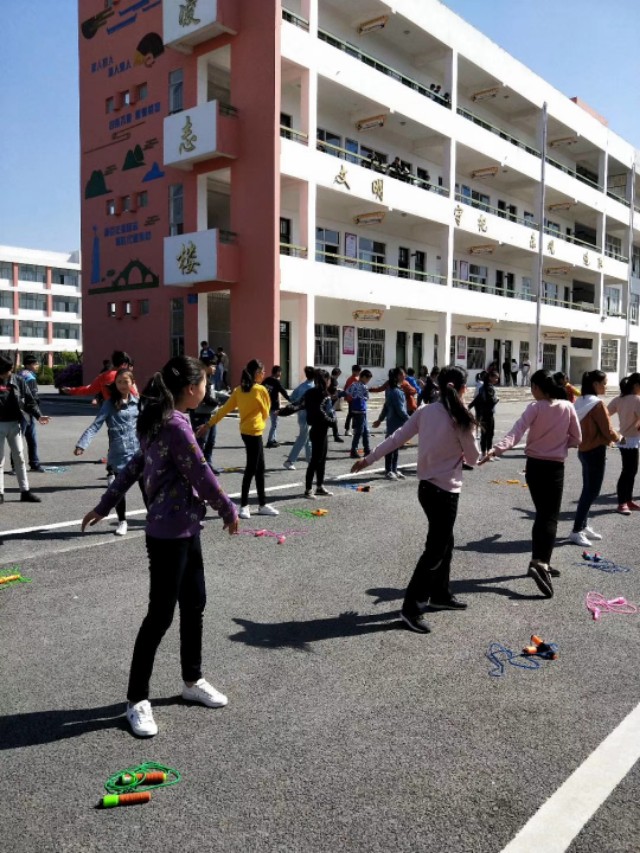 希望母校发展得蒸蒸日上,安徽省淮南市寿县希望学校