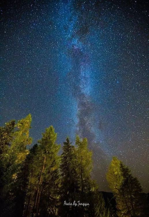 阿勒泰秋天有多美,秋天的新疆阿勒泰太美