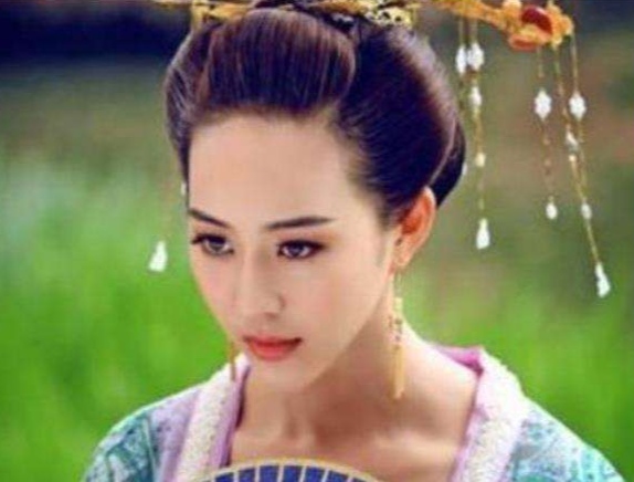 没有最狠，只有更狠——史上最毒的4个女人