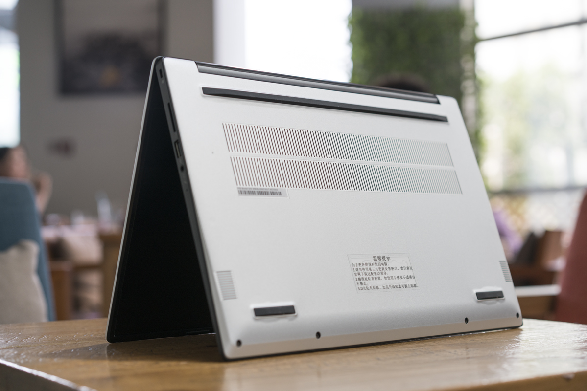 超薄全面屏笔记本,4000元全面屏轻薄本