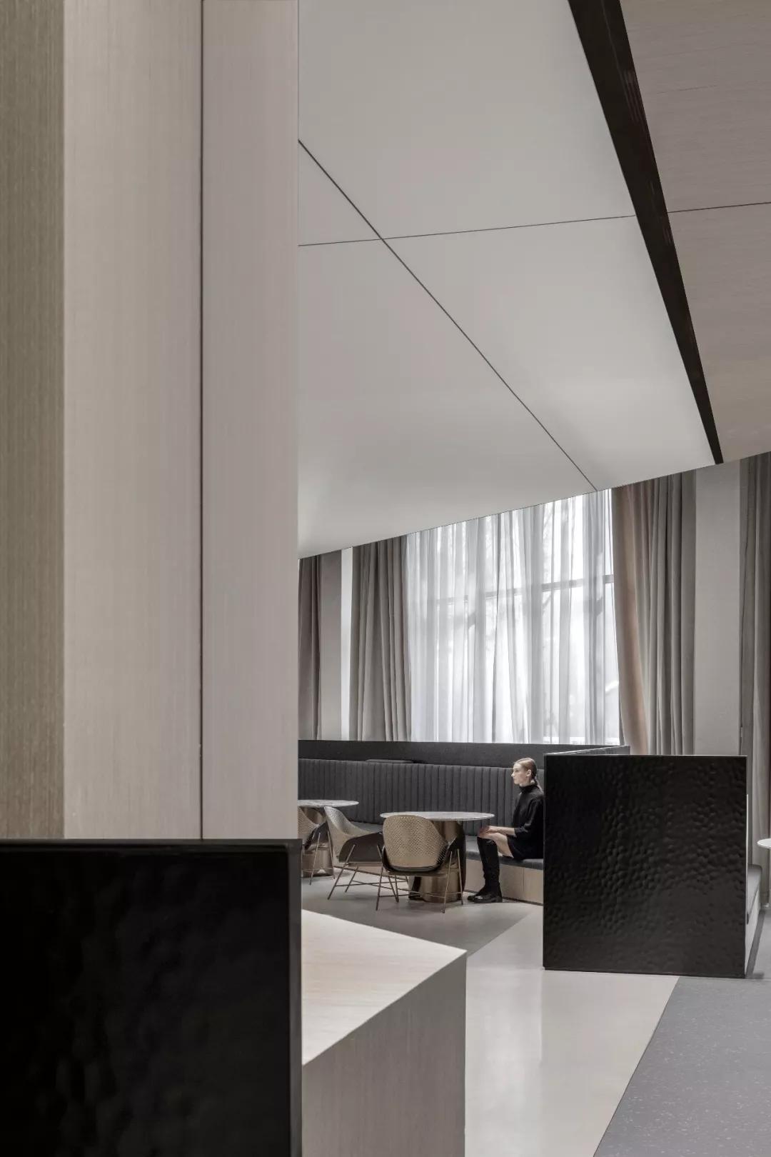 保利房产为什么都挺豪华的,保利楼盘地段为什么这么好