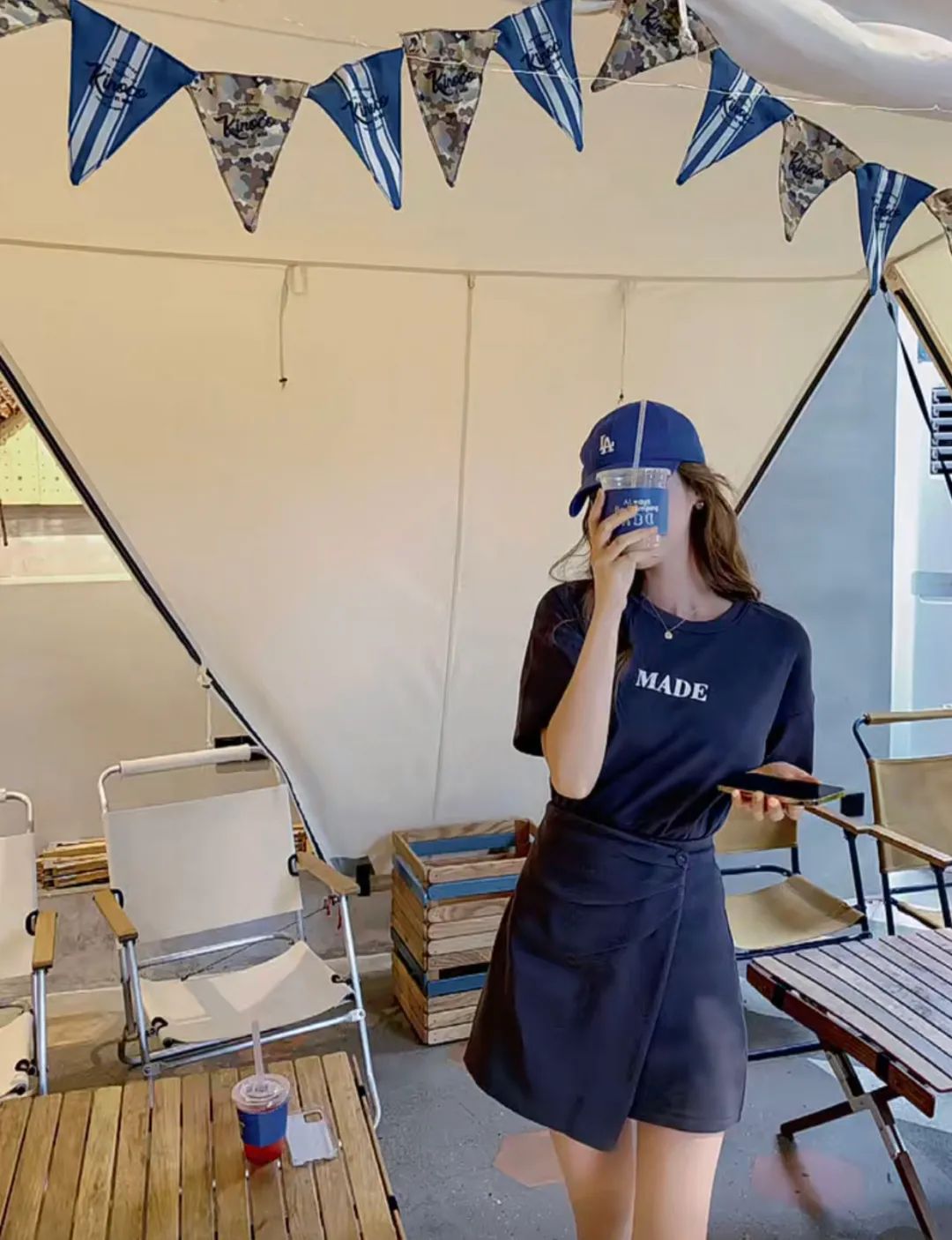 女生都是用美颜相机拍照吗,女生用美颜拍照好看吗