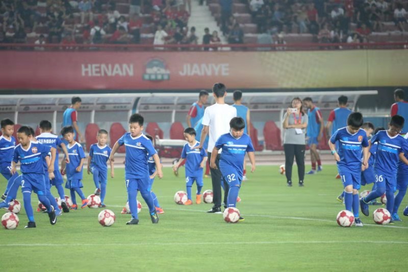 经开外国语学校足球队,中国足球青少年联赛深圳佳兆业