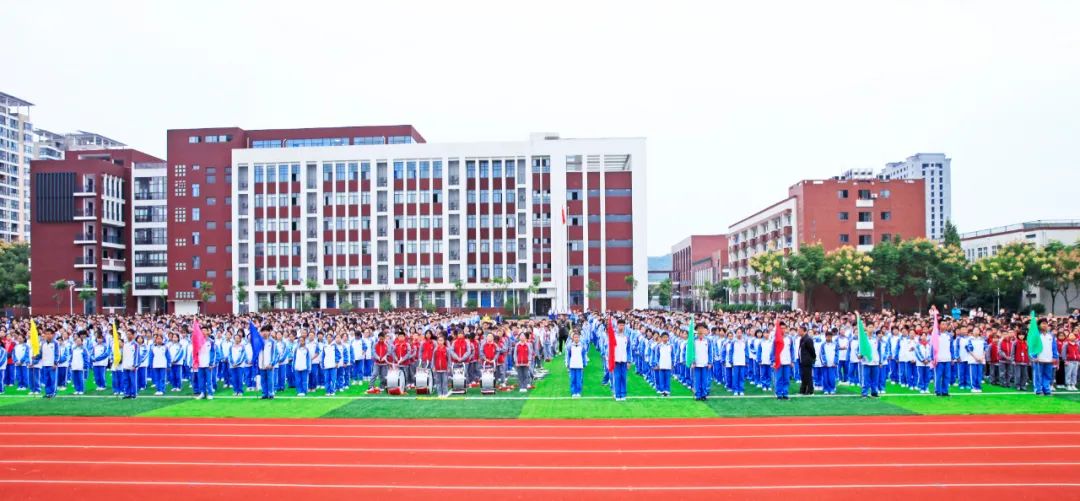宜昌中小学运动会开幕式入场表演,宜昌长江初中运动会