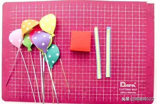 幼儿园节日贺卡制作教程简单漂亮,一年级手工节日贺卡