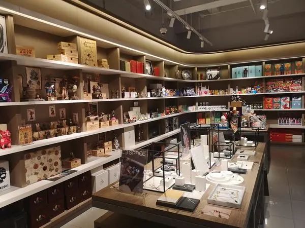 4座城市，10家新开业书店，一份五一探店地图