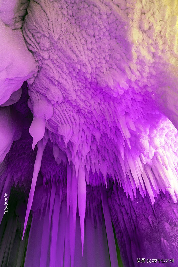 万年冰洞自然奇观,山西万年冰洞