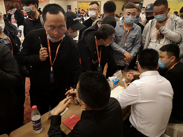 徽银集团董事长胡华清,徽银集团胡华清