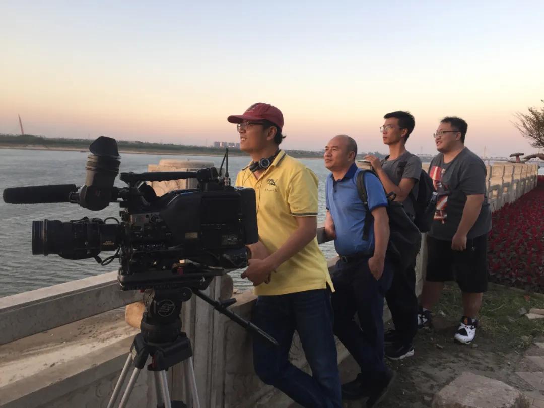 从乡村走出的骨科夫妻,未来的妇科男神