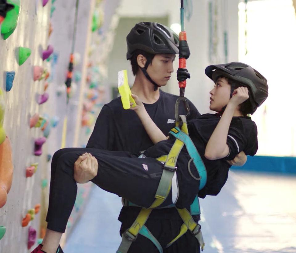 祝绪丹男扮女装新剧,祝绪丹演傻白甜