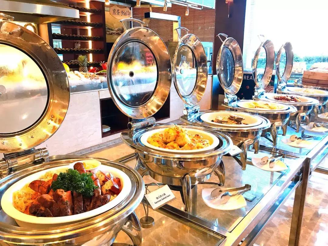 人均200的五星级酒店自助餐,金沙滩希尔顿自助餐138元