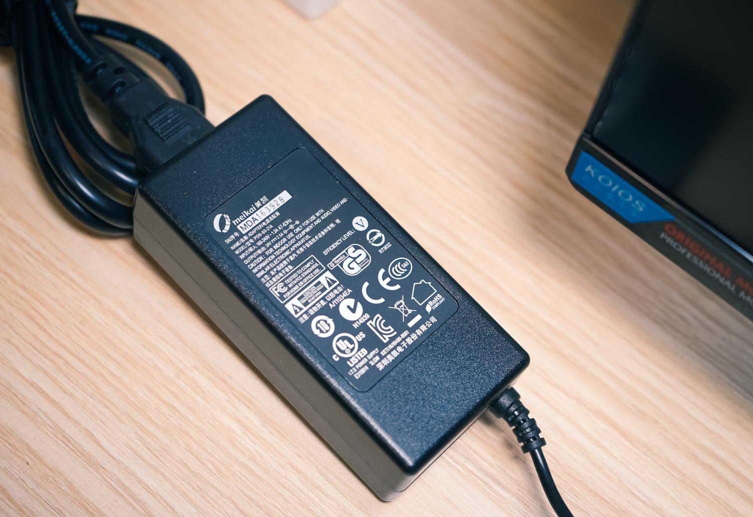 koiosk2718ud显示器测评,koiosk2421ud显示器测评