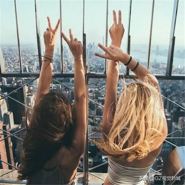 拍照完美避开所有镜头,拍照时怎样克服不看镜头的尴尬感