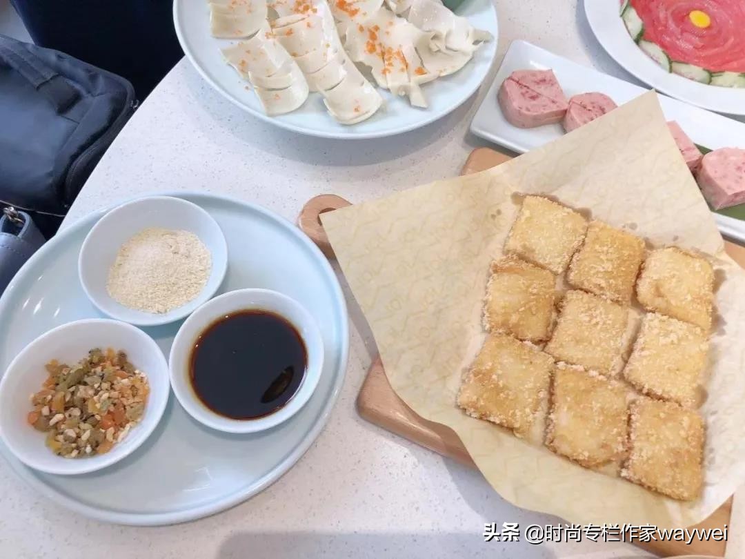 寒风飒飒,人类无法阻止火锅的蔓延势头了……