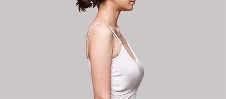 乳房按摩按到胸内满是“沙粒”!乳房保养,在家做到这3点就行了