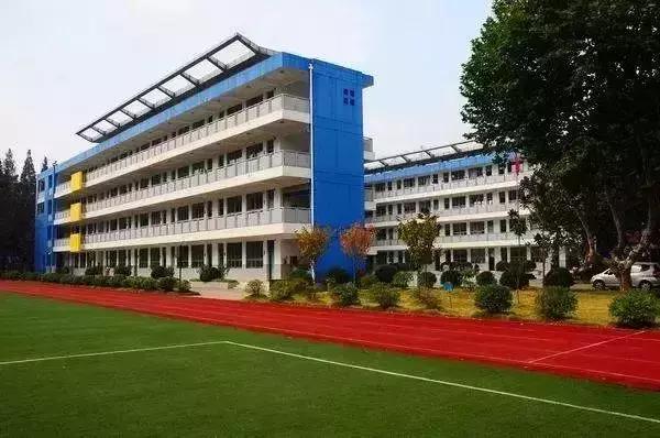 南京学区房价格从几月份下降的,南京江宁区学区房房价