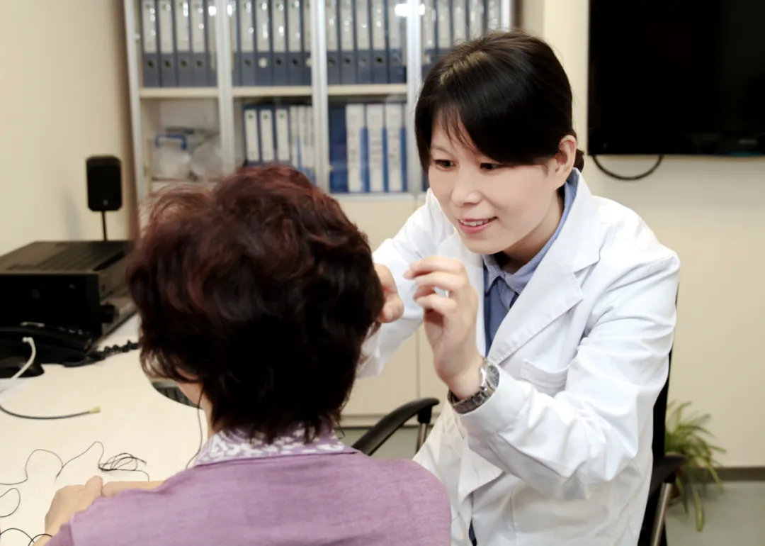 助听器价格陷阱,助听器网购好还是专卖店好