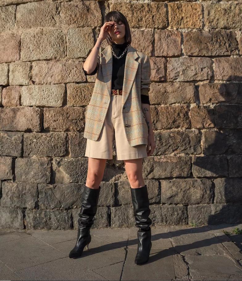 最美公交阿姨图片,公交最美老阿姨