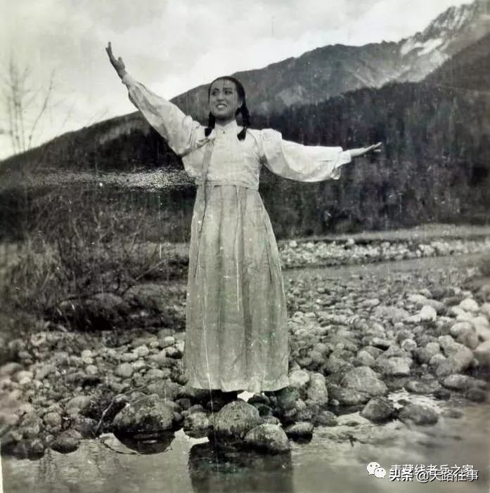 文艺兵跳芳华,文艺兵芳华话剧