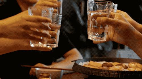 英国不粘锅大王：把舶来炒菜锅卖到中国，还获得过各种大奖