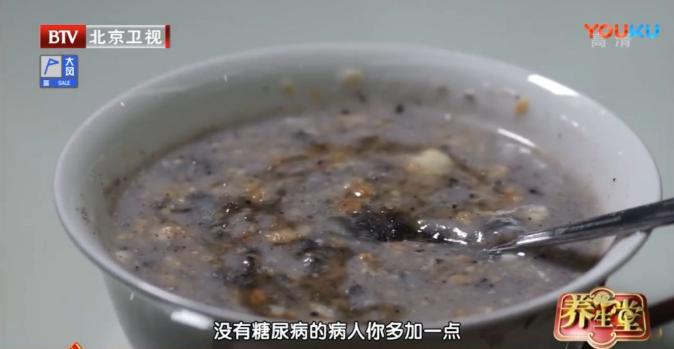 含铁的食物每天60mg,含铁量是鲜桂圆20倍