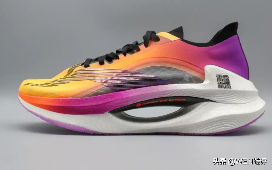 1599竟让李宁黑都大呼牛皮,WOW9无限版的配置到底有多牛