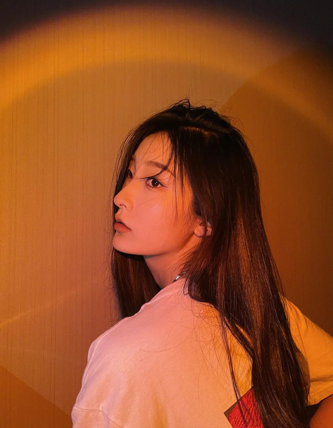 你明明长得很美为什么合照不好看,你明明长得好看为什么就是不上镜