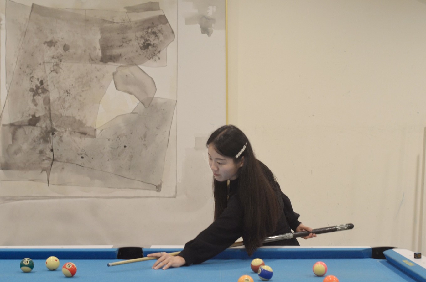 一座白楼，青山环绕，云卷雾舒～享受在莫干山野的娴静自由