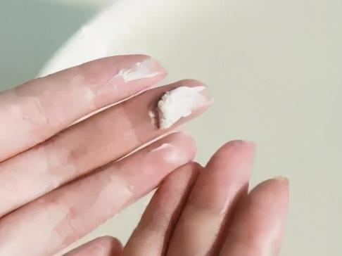 冬季续命神器不止是小暖炉，这10个面霜好用到我想给丁真安利.