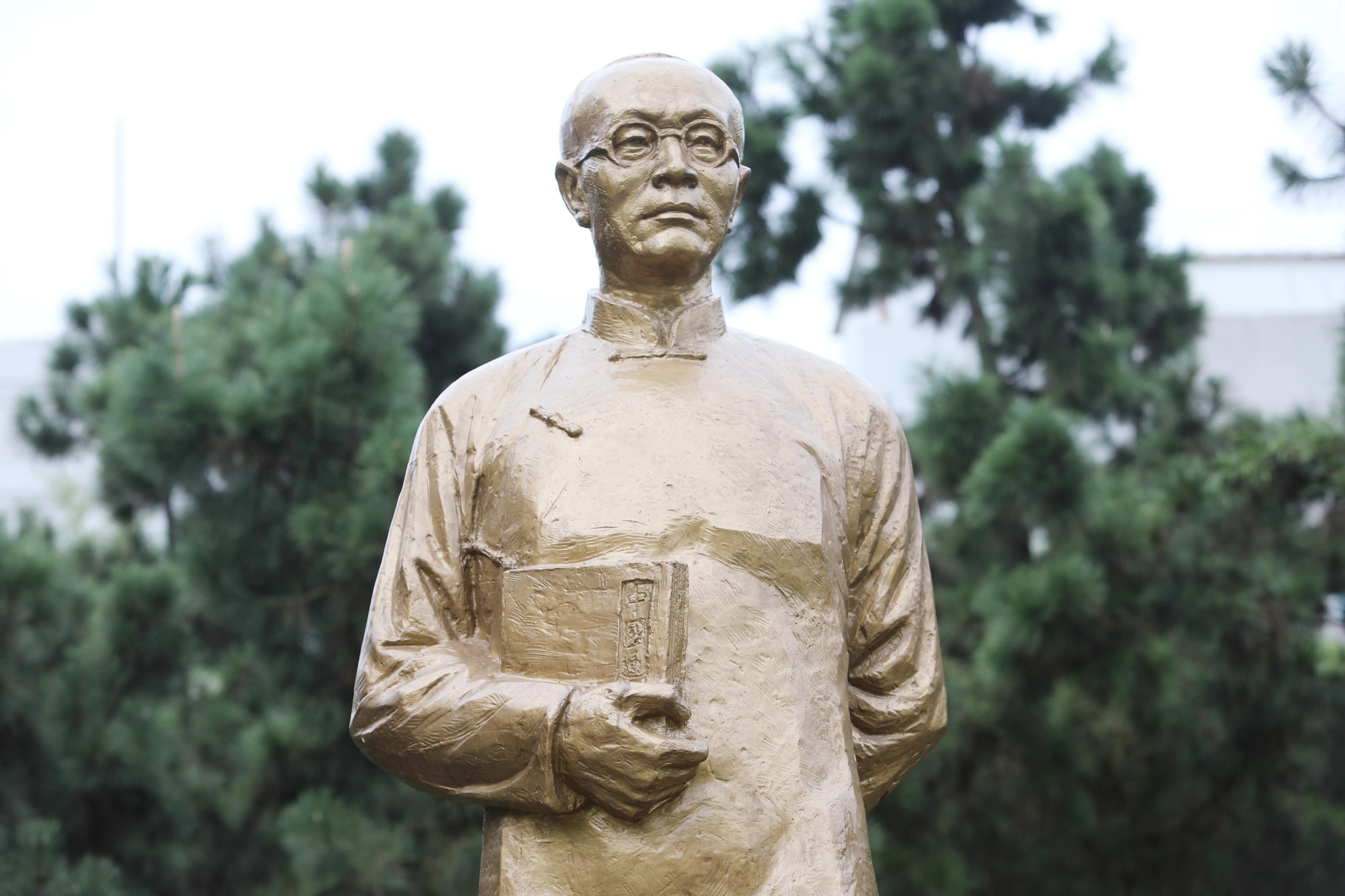 武汉高校中，最美武汉大学，“亚美”属于中南财经政法大学