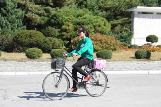 朝鲜姑娘和韩国小伙,朝鲜姑娘和韩国帅哥