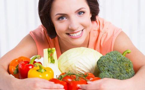 女职员饭局死亡，女子吃烤鸡翅昏迷……身为女人更要注意饮食健康