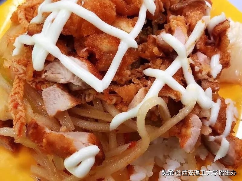 大学食堂难吃?这组图片将颠覆你的认知!